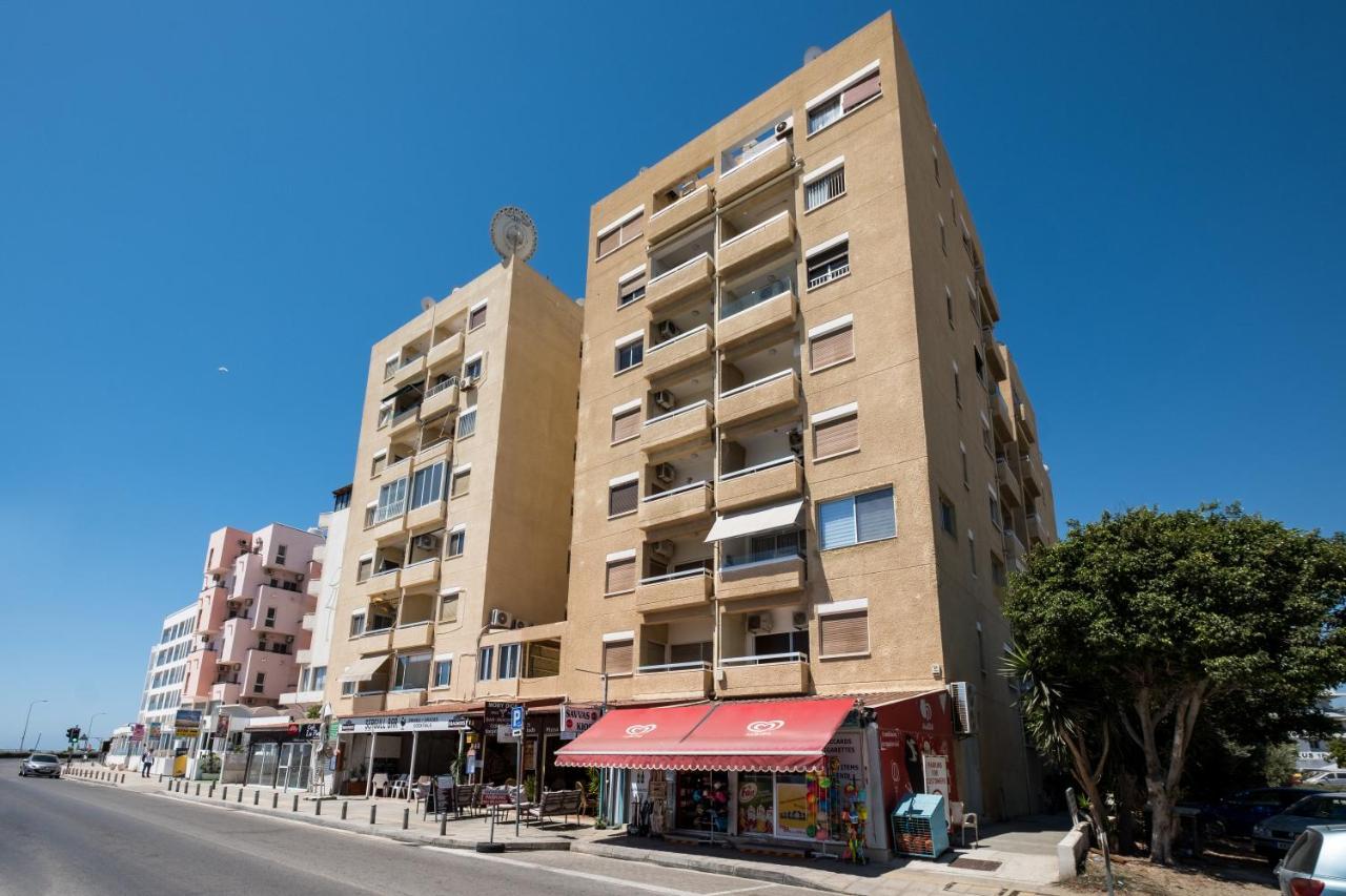 Apollon Sea View Beachfront Ap 302 Lárnaca Exterior foto